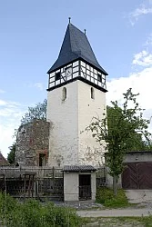 Der erhaltene Turm der St.-Stephani-Kirche in Abberode · Privatsammlung